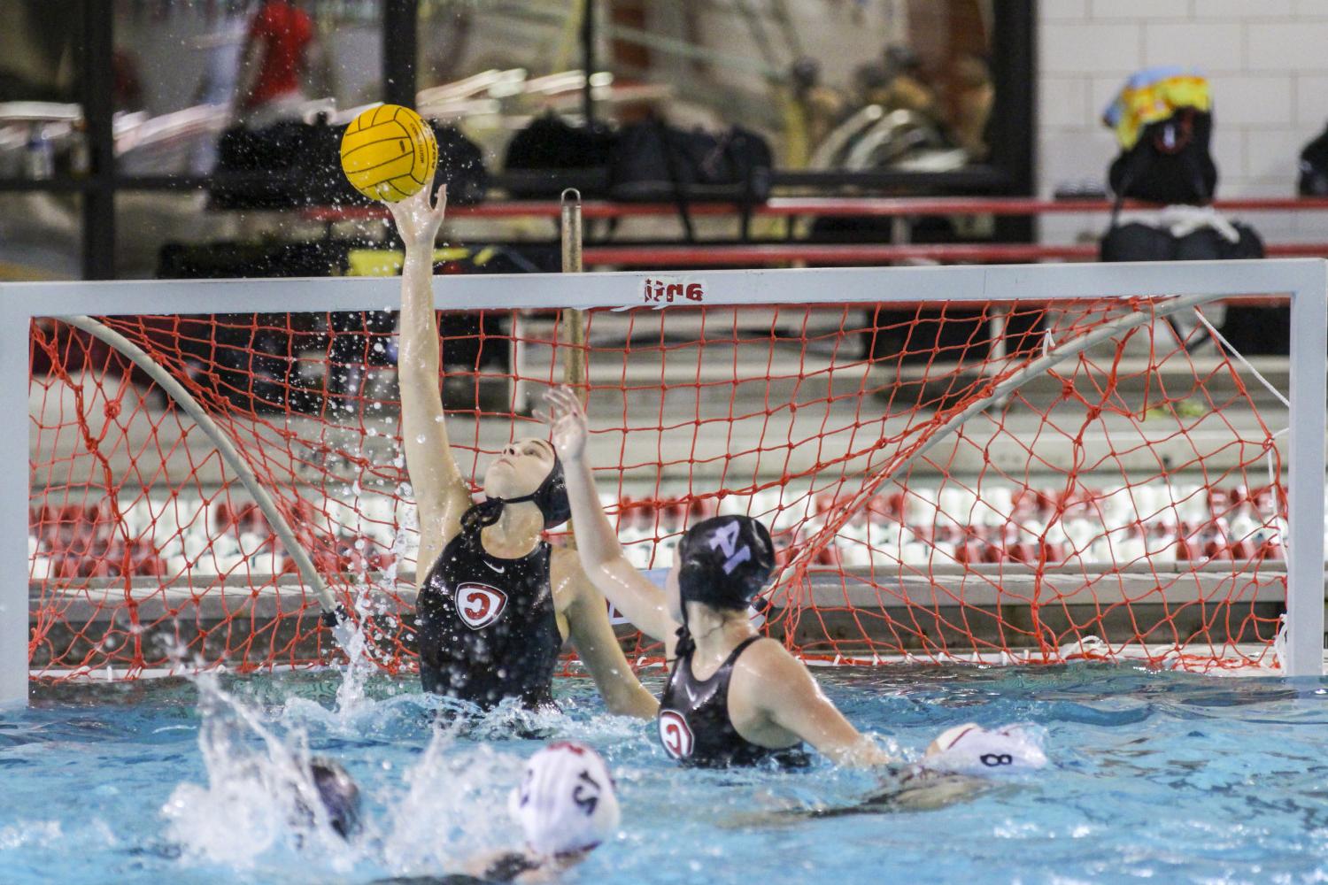 <a href='http://8hyv.guidetohairlossproducts.com'>BETVLCTOR伟德登录</a> student athletes compete in a water polo tournament on campus.